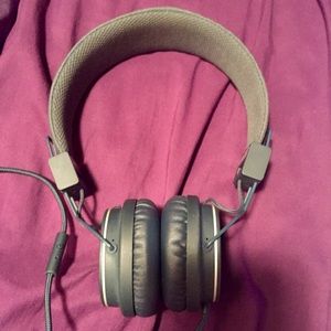 Urban Outfitters Headphones